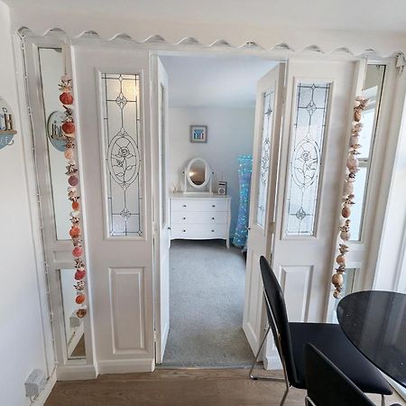 Harbour Steps - Torquay Luxury Apartment - Balcony, Free Parking, Netflix & Wifi 외부 사진