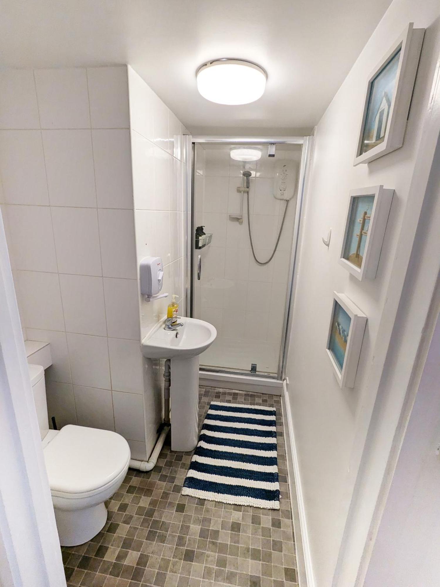 Harbour Steps - Torquay Luxury Apartment - Balcony, Free Parking, Netflix & Wifi 외부 사진